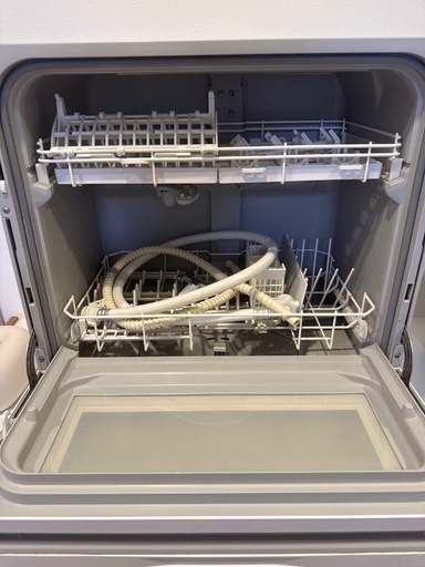 【値下】Panasonic 食器洗い乾燥機（食洗機） NP-TH3-W ホワイト