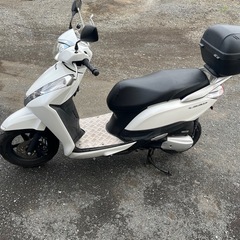 ホンダ リード125 走行7138km リアボックス付きの画像