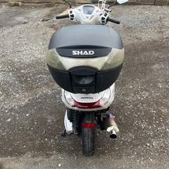 ホンダ リード125 走行7138km リアボックス付きの画像