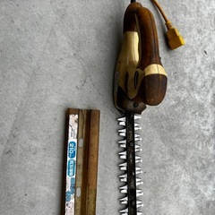 RYOBI ヘッジトリマ　両刃駆動の画像