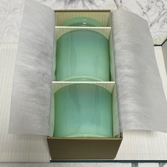 資生堂 花椿 コットンポット 新品 クリスタルガラス グリーンの画像