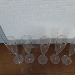 ○プラスチックのシャンパングラス○の画像