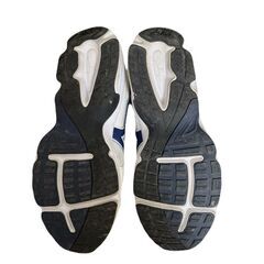 【ドリーム池田店】ミズノ　メンズスポーツスニーカー　29cm【99680000038922】の画像