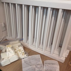 【中古】タンスのゲンベビーサークル白　の画像