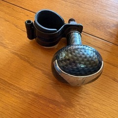 大型車ハンドルカバーとハンドルスピナーの画像