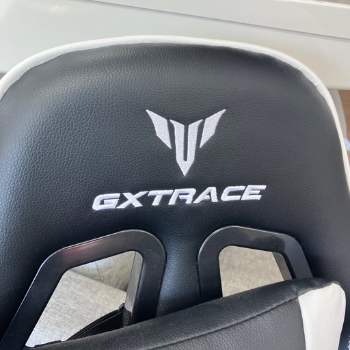 【GXTRACE】ゲーミングチェアお売りします！！