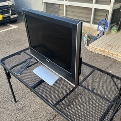 TOSHIBA（東芝）液晶カラーテレビ《ジャンク品》の画像