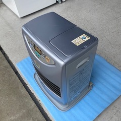 ファンヒーター　コロナ　強制通気形開放式石油ストーブ　FH-iX326E3 2006年製　小倉北区の画像
