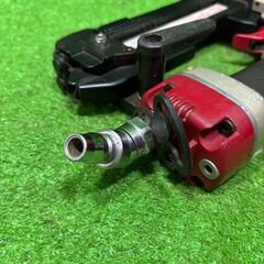 マックス(MAX) TA-225/1025J 常圧エアタッカー 10mm【船橋馬込店】【店頭取引限定】【中古】管理番号：ITE1BJBNK25Uの画像