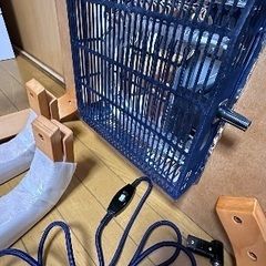 ハイテーブルこたつ ライラ パーソナルこたつ 年式2021年 リクライニングチェアー付き 滝口木材株式会社の画像