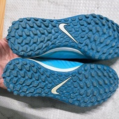 値下げ　サッカーシューズの画像