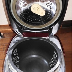 炊飯器の画像
