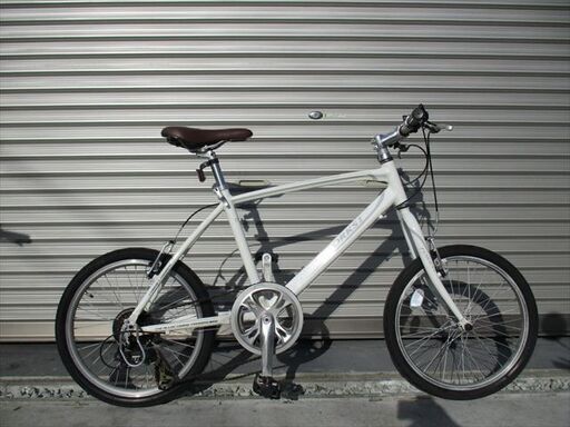 E754☆17800円☆ミニベロ中古自転車 【20インチFORKS2白 42