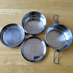 キャンプ用組食器の画像