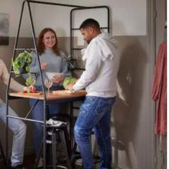 お得！IKEAのHÅVERUDテーブル、椅子３脚、付属品セットの画像