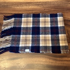 マフラー　レディースの画像