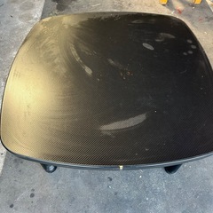 木製テーブルの画像