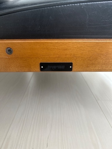 カリモク60 Kチェア 2シーター スタンダードブラック