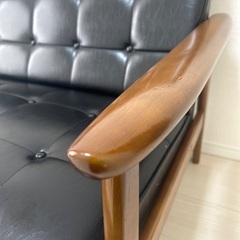 カリモク60 Kチェア 2シーター スタンダードブラックの画像