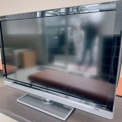 AQUOS   Quattron  40インチの画像