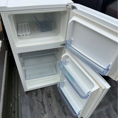 Haier（ハイアール）冷凍冷蔵庫 106L JR-N106Eの画像