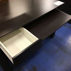 ★リユースのサカイ横浜南店★YM1719  デスク ダークグレー W120.5×D60.5×H76 クリーニング済みの画像