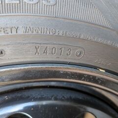 ＺＣ７２Ｓ スイフト用 スタッドレスタイヤ＆スチールホイールの画像