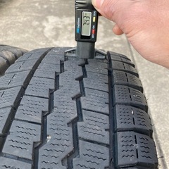 デュトロ 205/75R16 2本 スタッドレス バリ山 WINTER MAXX LT03 2Tトラック ダンプ 205 75 16 キャンター エルフ　①
の画像