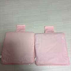 カー用品　サンリオ　キティちゃん　車　座布団の画像