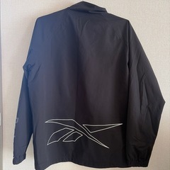 Reebok トラックジャケット ブルゾン 薄手の画像