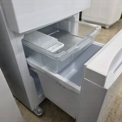 J2196【リユースのサカイ柏店】Hisense　ハイセンス　冷蔵庫　AT-RF-150-WH　2020年製　クリーニング済み 参考価格：32,800円の画像
