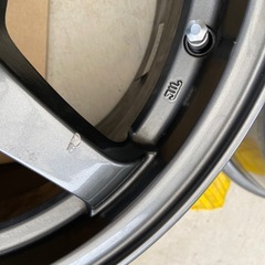 16インチ7J+48PCD100の画像