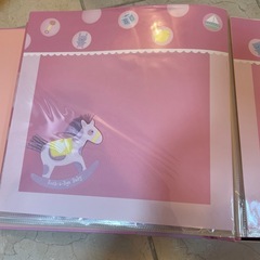 Hallmark ホールマーク ベビー 赤ちゃん 子供 女の子 アルバム インスタントスクラップブックの画像