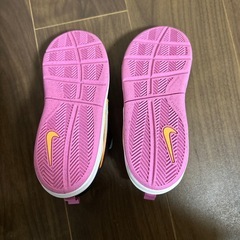 子供用　運動靴、スニーカー　20cmの画像