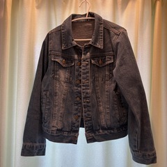 デニムジャケットの画像