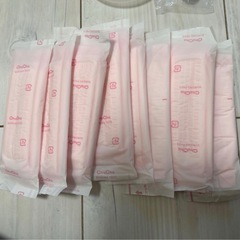 【訳あり】Pigeon 電動乳搾器とおまけ付きの画像