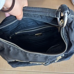 明日明後日取引の方優先PRADAバックの画像