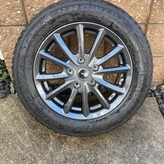185/65R/15 アルミホイール+スタッドレスタイヤ4本の画像
