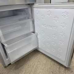 J2197【リユースのサカイ柏店】ELSONIC　エルソニック　冷蔵庫　EH-R1482F　2021年製　クリーニング済み の画像