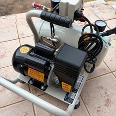 エアコンプレッサーの画像