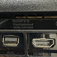 ps4 本体　コントローラー付きの画像