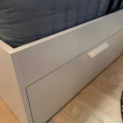 IKEA セミダブルベッド 美品 早い者勝 引取り限定の画像