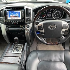 ランドクルーザー200ZX希少8ナンバー車！の画像