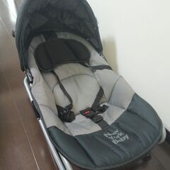 【カトージ】ベビーベッドとバウンサーの画像