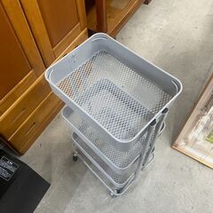 リサイクルショップどりーむ天保山店　No5398 ワゴンラック　キャスター付き　スチール素材で頑丈🎵　用途色々なマルチラック🎵の画像