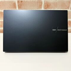 2024年製★超美品★第13世代Corei5 ASUS Vivobook F88の画像