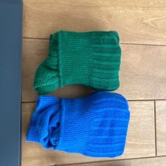 まな板、クリアファイル、缶切り、クリップ、靴下の画像