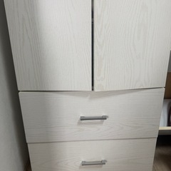 収納家具 クローゼットの画像