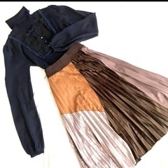 【ドラリス】ボタン　リボン付きニットセーター　ネイビーの画像