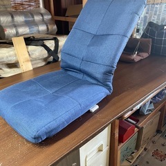 リクライニング座椅子の画像